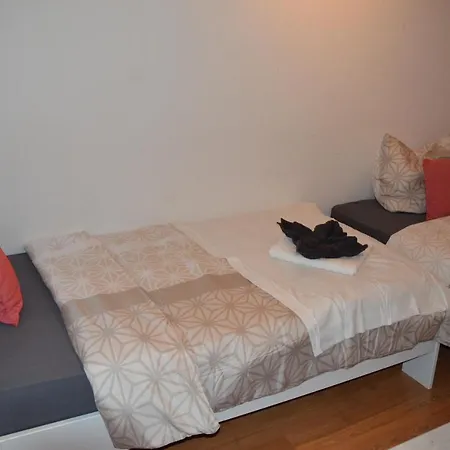 شقة Ruby-apartment **zentrumsnah*balkon**